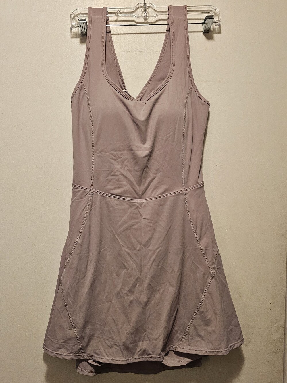 NWT Halara Softlyzero Airy 2-in-1 Backless Sports Dress Size L Mauve